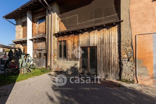 Rustico/casale in residenziale in Via Corte di Barriano 16