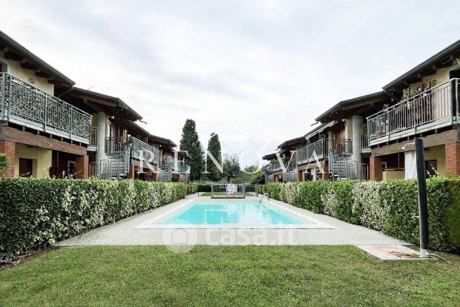 Appartamento in residenziale in Via Monte Baldo 32
