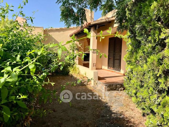 Villetta a schiera in residenziale in Via degli asfodeli