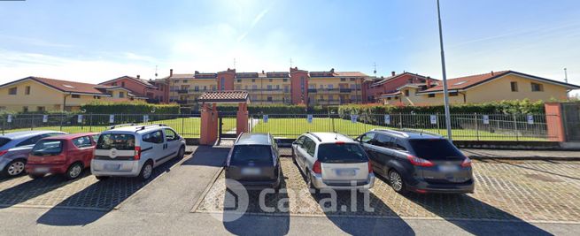 Appartamento in residenziale in Via Galileo Vercesi 19