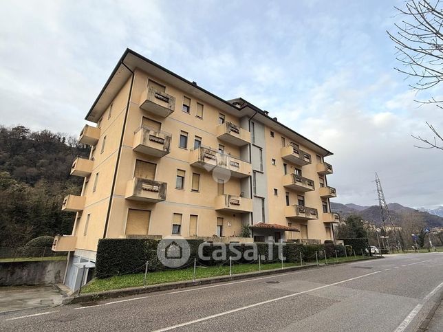 Appartamento in residenziale in Via Pasubio 31