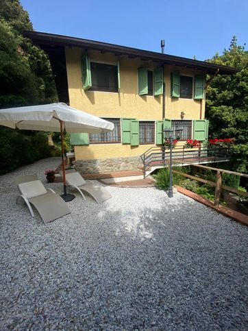 Rustico/casale in residenziale in 