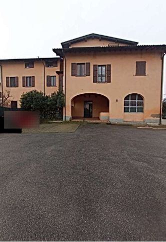 Appartamento in residenziale in Via Don Emilio Marchesi 4