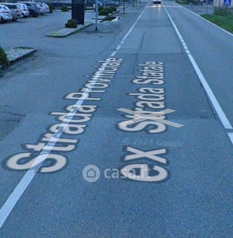 Terreno agricolo in commerciale in Via 25 Aprile