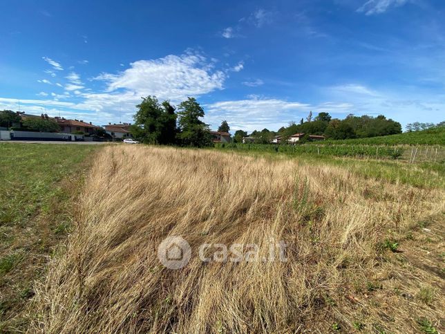 Terreno edificabile in residenziale in Via Candeo 16