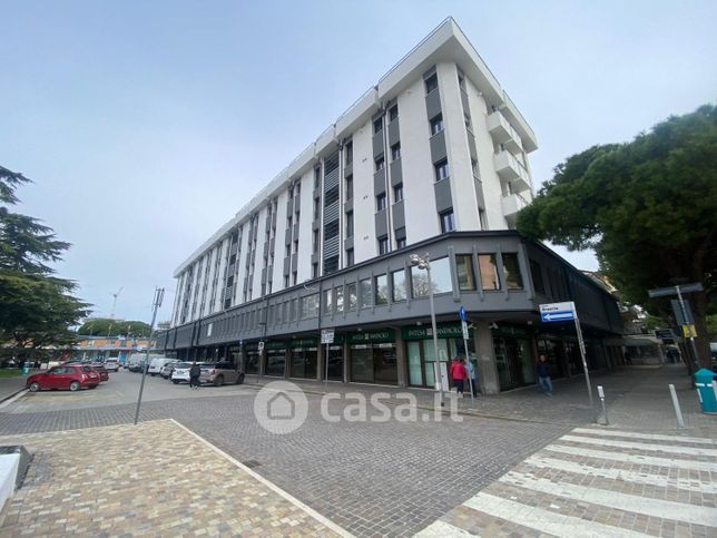 Ufficio in commerciale in Piazza Brescia 1