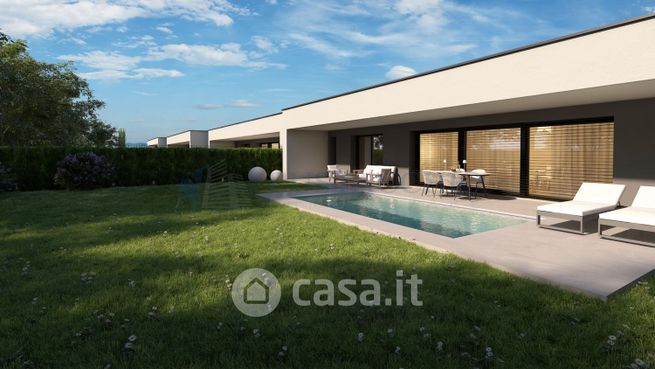 Villa in residenziale in Via Gabriele D'Annunzio