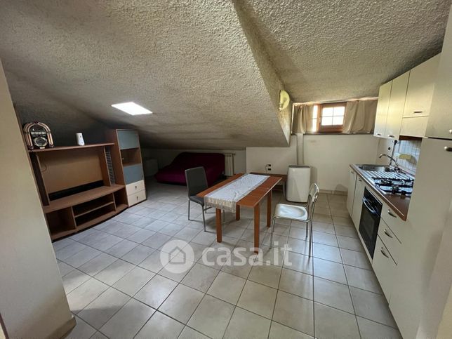 Appartamento in residenziale in Via P. Pignatelli