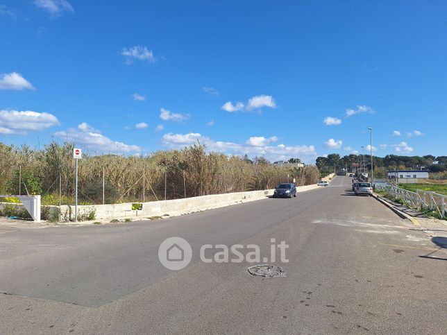 Terreno agricolo in commerciale in Via Lucci Marini