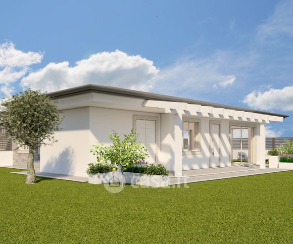 Casa bi/trifamiliare in residenziale in Via Romana Antica 50