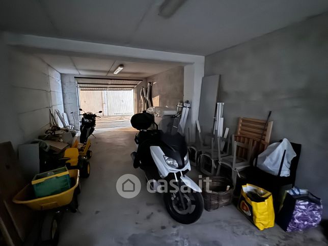 Garage/posto auto in residenziale in Via Brigata Stella