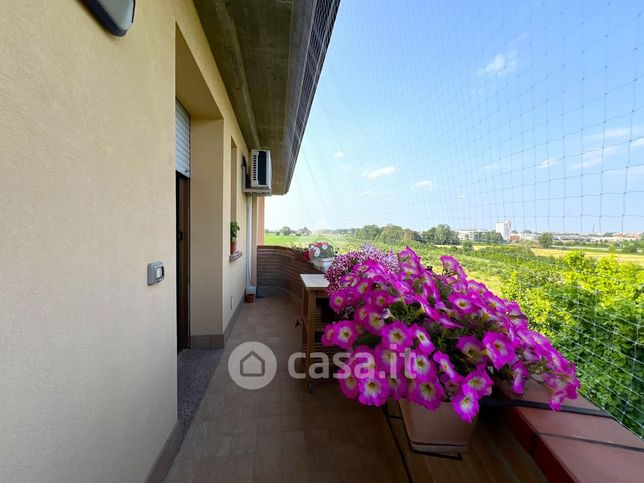 Appartamento in residenziale in Via Sabbioni 1
