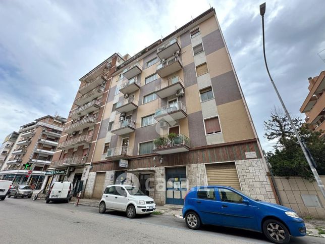 Attico/mansarda in residenziale in Via Michele Mastelloni 11