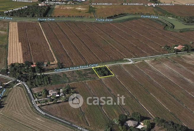 Terreno agricolo in commerciale in Via Ca' Bortolato