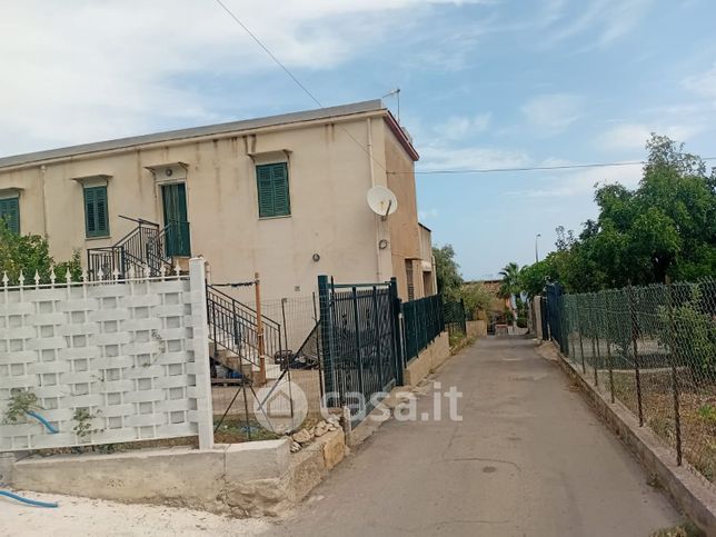 Terreno agricolo in commerciale in Via Giardini 4 6