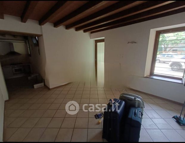 Appartamento in residenziale in Via Luigi Gamba 4