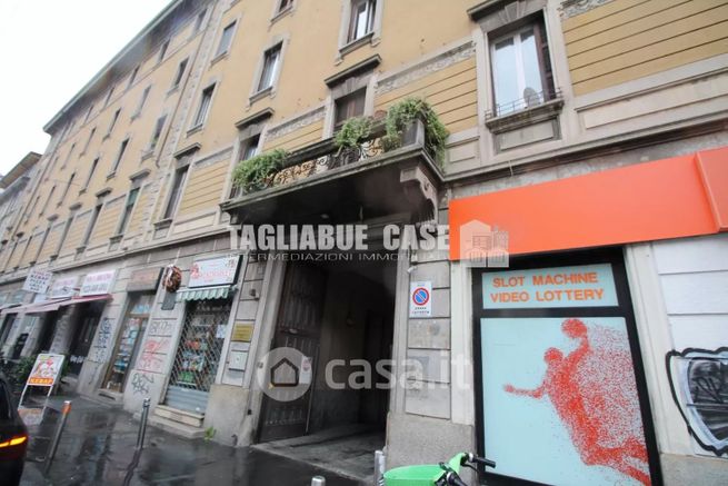 Garage/posto auto in residenziale in Viale Monza 23