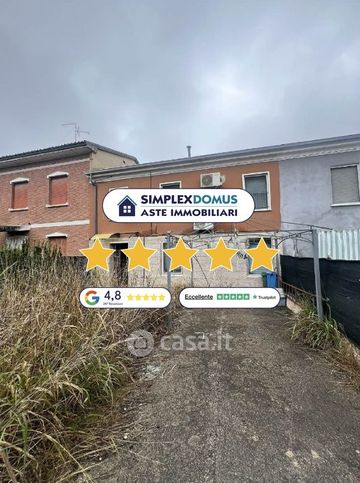 Appartamento in residenziale in Via Pecorara