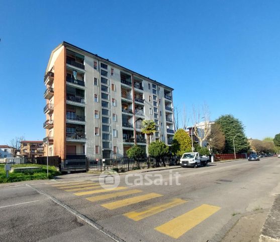 Appartamento in residenziale in Via Milano 6