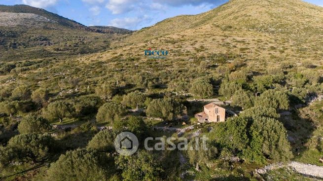 Rustico/casale in residenziale in oasi baia infreschi