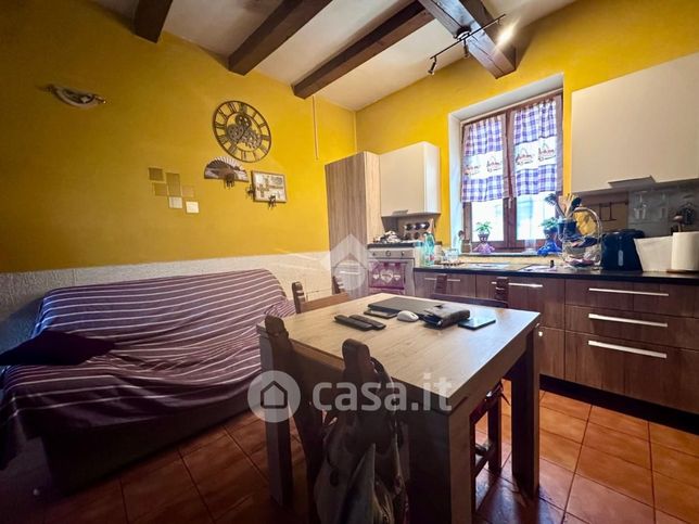 Appartamento in residenziale in Via C. Cattaneo 44