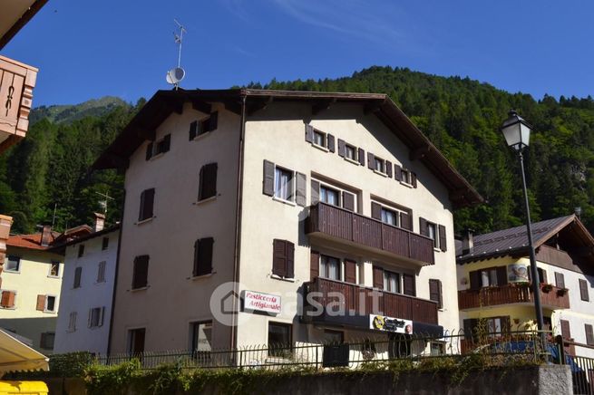 Casa indipendente in residenziale in Via Giuseppe Garibaldi 6