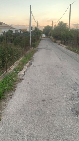 Terreno agricolo in commerciale in Via Giovanni Gentile 6