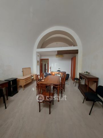 Ufficio in commerciale in Via Isola Caprera