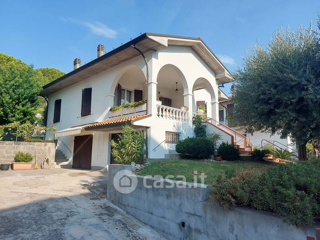 Casa indipendente in residenziale in Piazza Giuseppe Garibaldi 29