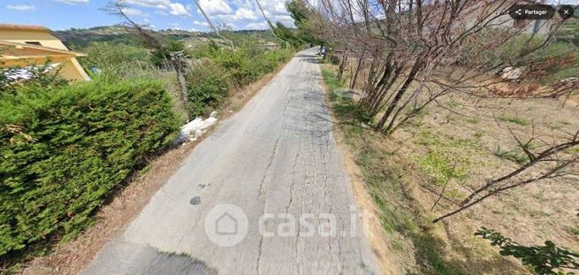 Terreno edificabile in residenziale in Strada Senza Nome