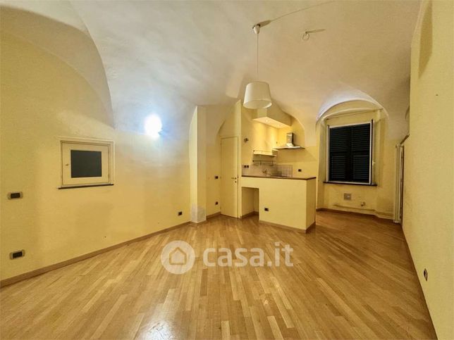 Appartamento in residenziale in Via Torlaro