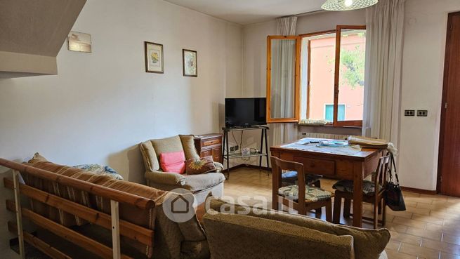 Villetta a schiera in residenziale in Via Monfalcone 56