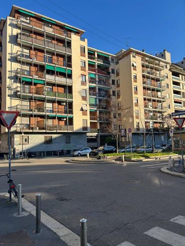 Garage/posto auto in residenziale in Via Carlo Vittadini 3