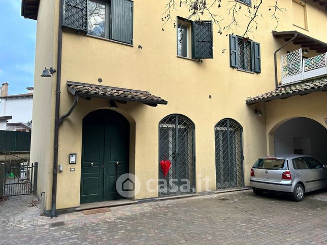 Casa indipendente in residenziale in Via del Fiffo