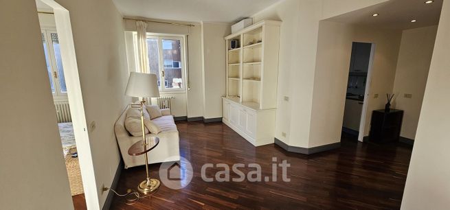 Appartamento in residenziale in Via Gabriele Rossetti 17