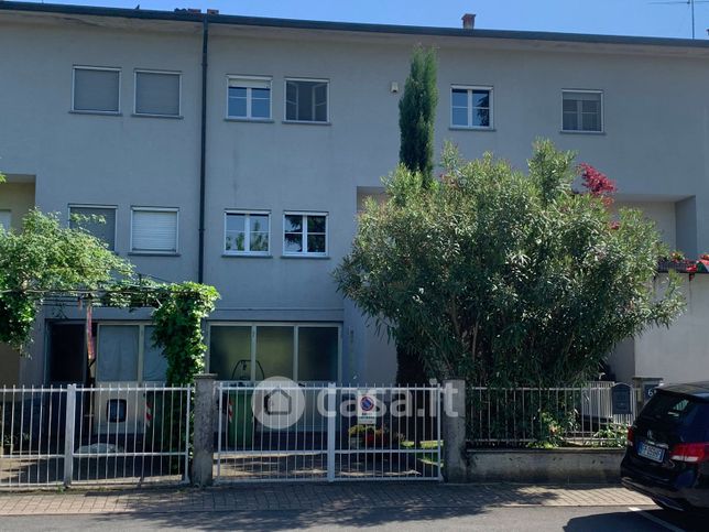 Villetta a schiera in residenziale in Viale A. Gramsci 61
