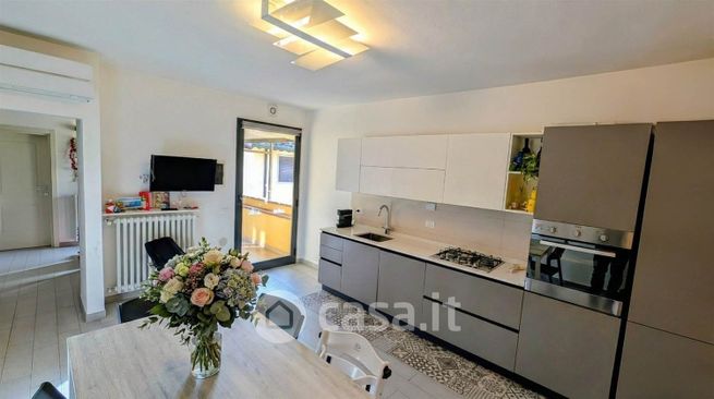 Casa indipendente in residenziale in Via del Botteghino 14