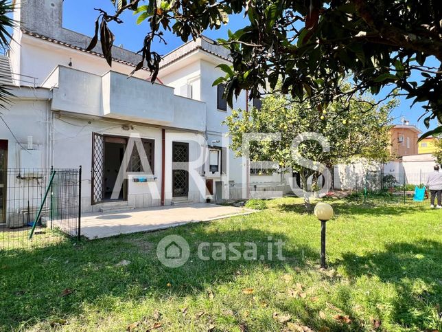 Appartamento in residenziale in Via A. Zezon