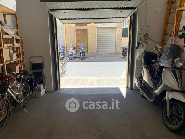 Garage/posto auto in residenziale in Via Camillo Cavour