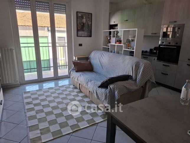 Appartamento in residenziale in Via Monte Bianco