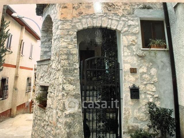 Appartamento in residenziale in Via Margherita 12