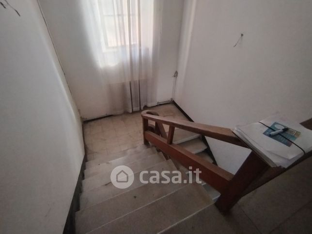 Casa bi/trifamiliare in residenziale in Via degli Ulivi 6