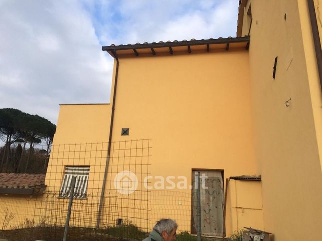 Appartamento in residenziale in Via del Fosso della Rena 1