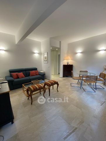 Appartamento in residenziale in Via Crosa dell'Oro 18