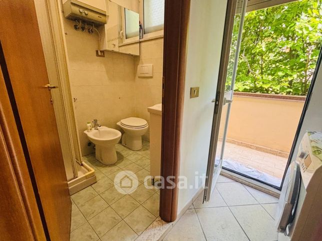 Appartamento in residenziale in Viale Goffredo Mameli 11