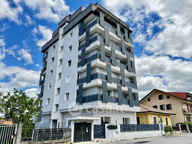 Appartamento in residenziale in Via Tomaso Albinoni 182