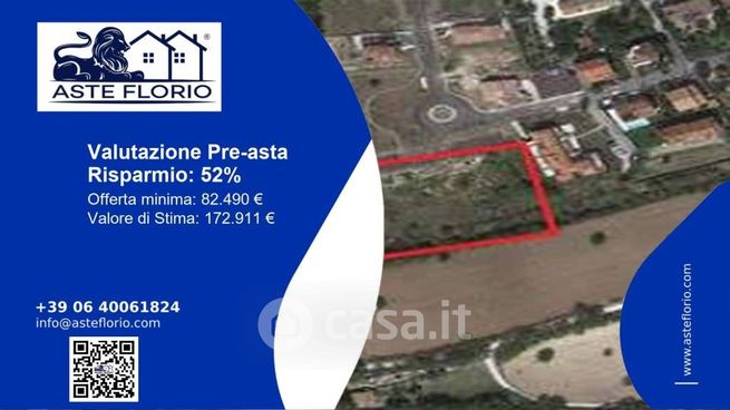 Terreno agricolo in commerciale in Via Lazio