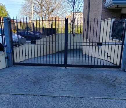 Box/posto auto in residenziale in
