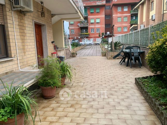 Appartamento in residenziale in Via delle Rondini 205