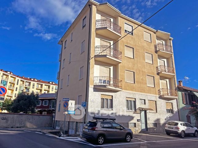 Appartamento in residenziale in Via G. Ribet 12